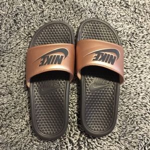 I am selling Nike slides.